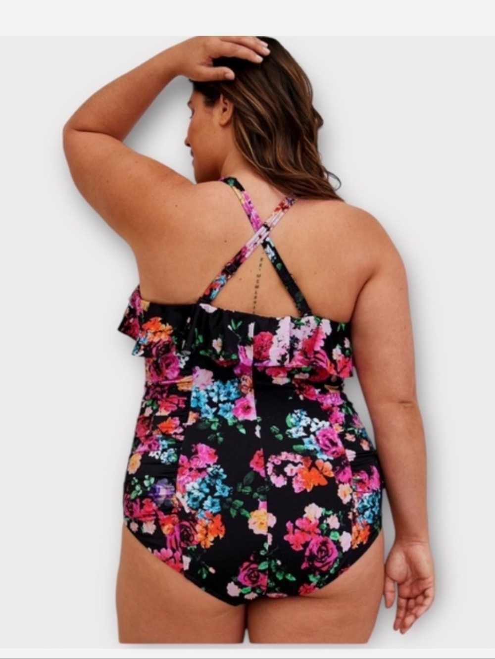 2-D/DD Floral Ruffle Underwire Swimsuit - Picture 2 of 6